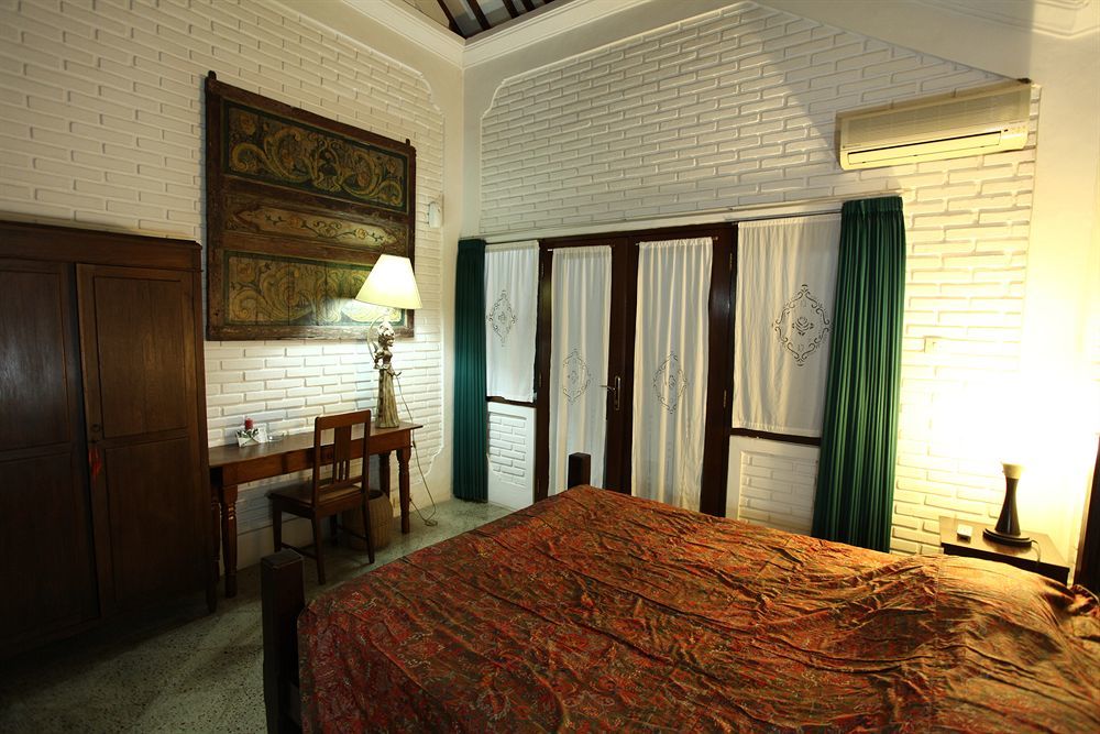 Puri Puri Kecil Hotel Seminyak (Bali)