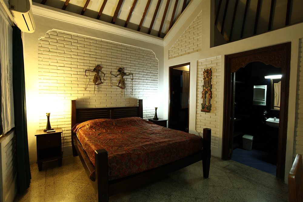 Puri Puri Kecil Seminyak (Bali)