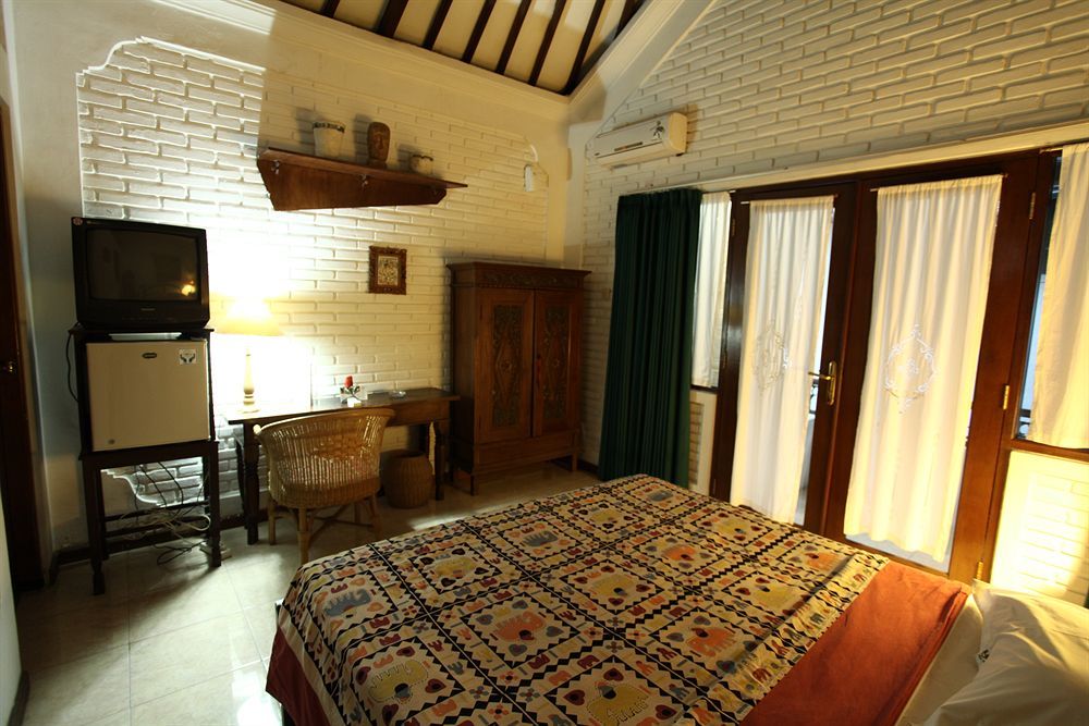 Puri Puri Kecil Hotel Seminyak (Bali)