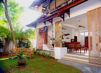 Hotel Puri Puri Kecil Seminyak (Bali)